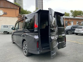 Honda Stepwgn 5 поколение дверь вака вака