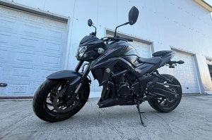 Suzuki GSX-S750 черный