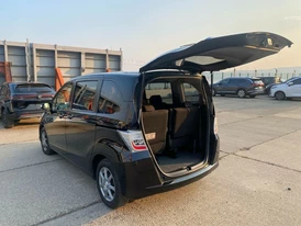 Honda Freed первое поколение кузов багажник