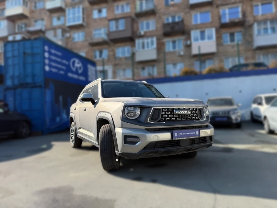 Хавал Дарго едет по бездорожью