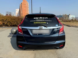 Honda Fit 2018 GP5 гибрид синий кузов вид сзади