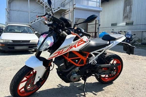 KTM 390 Duke