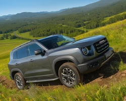 Хавал Дарго едет по бездорожью