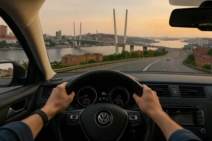 за рулём каршерингового автомобиля двигаемся по Владивостоку