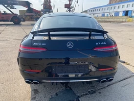 Mersedes AMG GT43