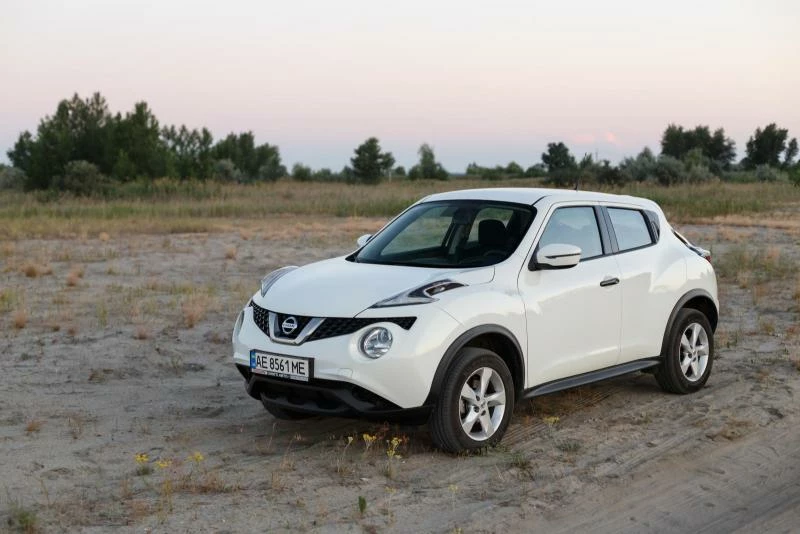 Nissan Juke белый