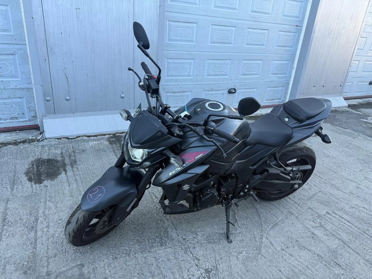 Suzuki GSX-S750