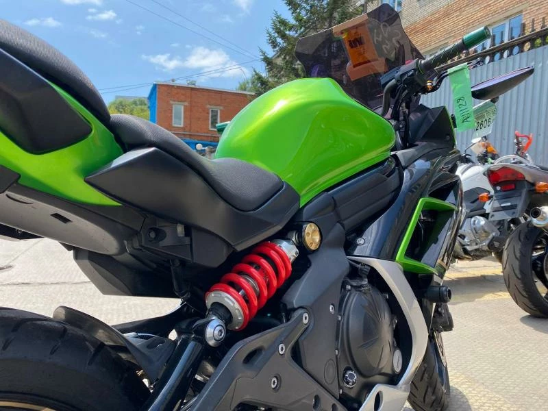 Мотоцикл Kawasaki Ninja 400 зеленый
