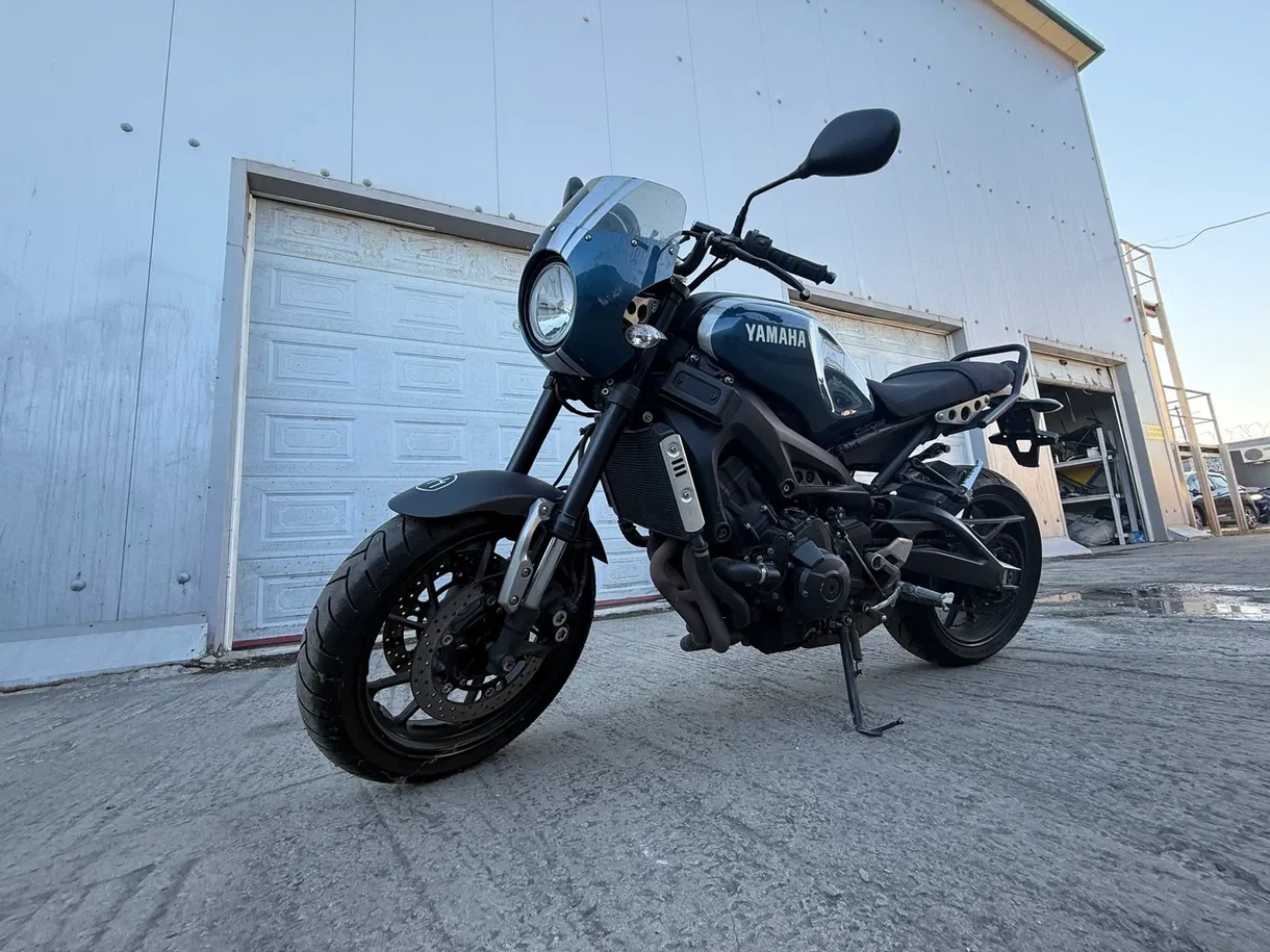 Yamaha XVS950 Bolt