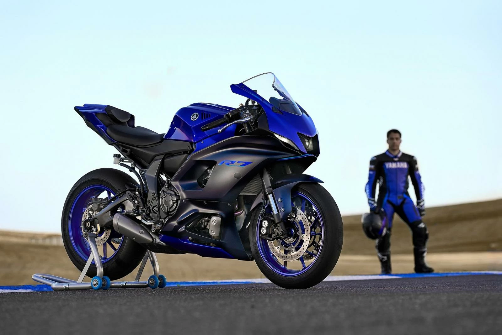 Yamaha YZF-R7 2022
