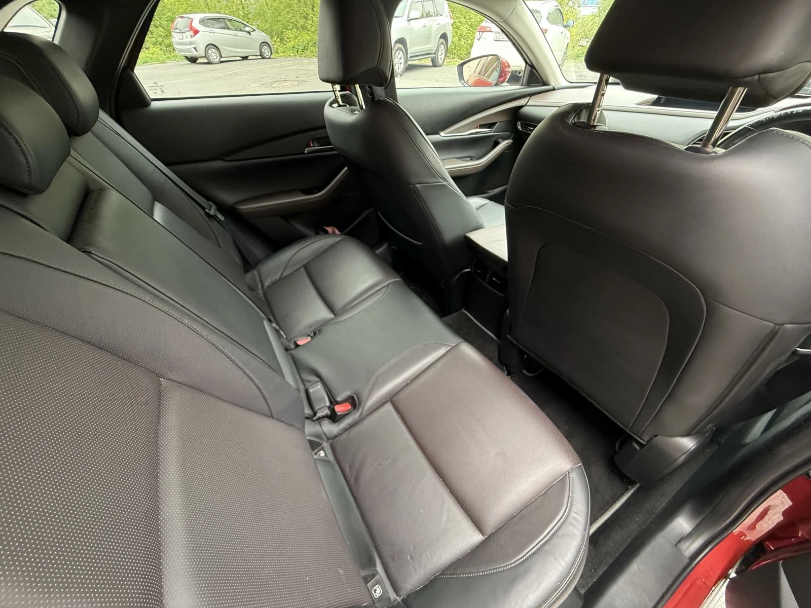 Mazda CX-30 2021 салон
