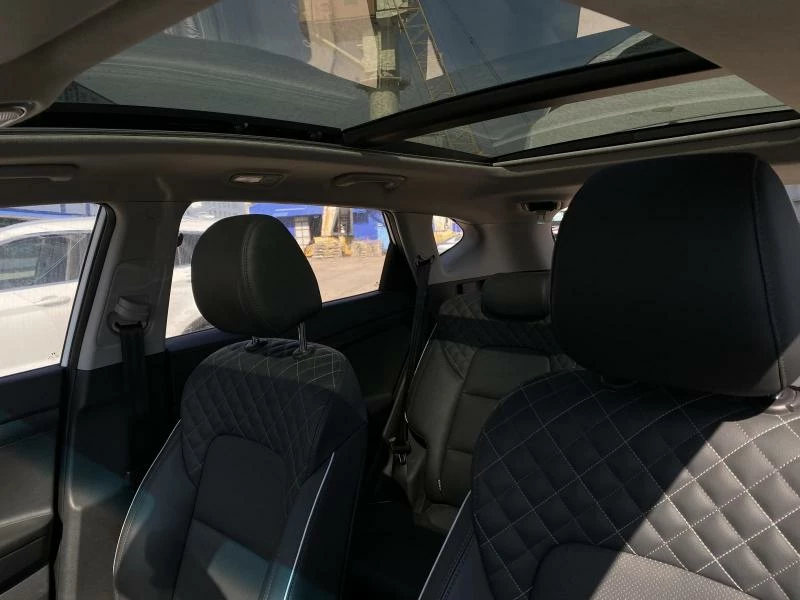 Hyundai Tucson NX4 салон