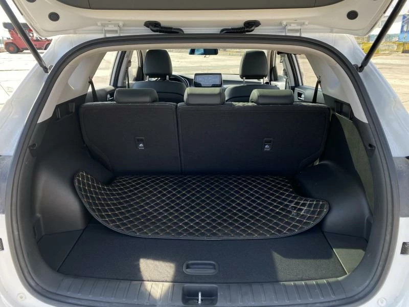 Hyundai Tucson NX4 багажник