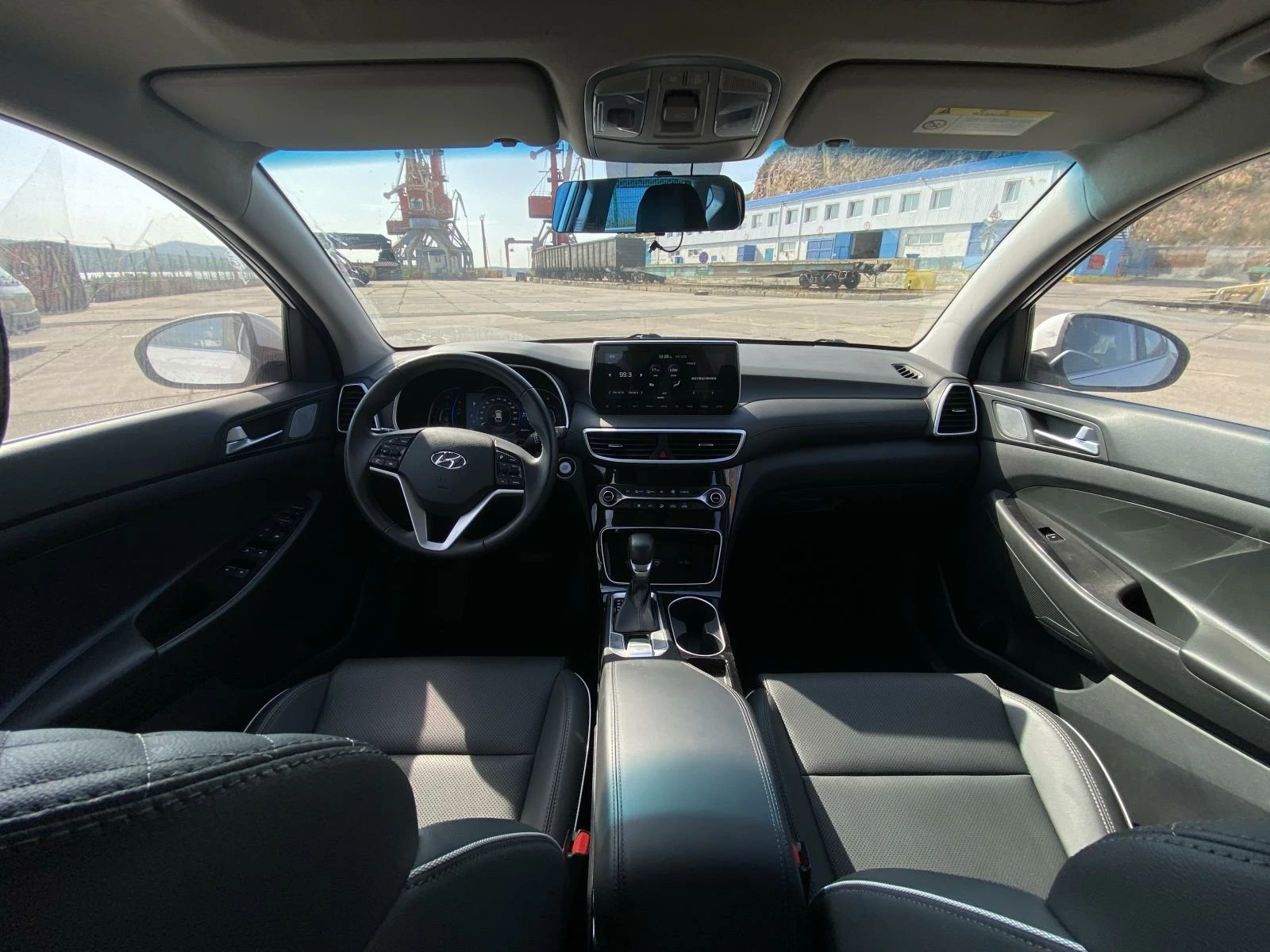 Hyundai Tucson NX4 салон