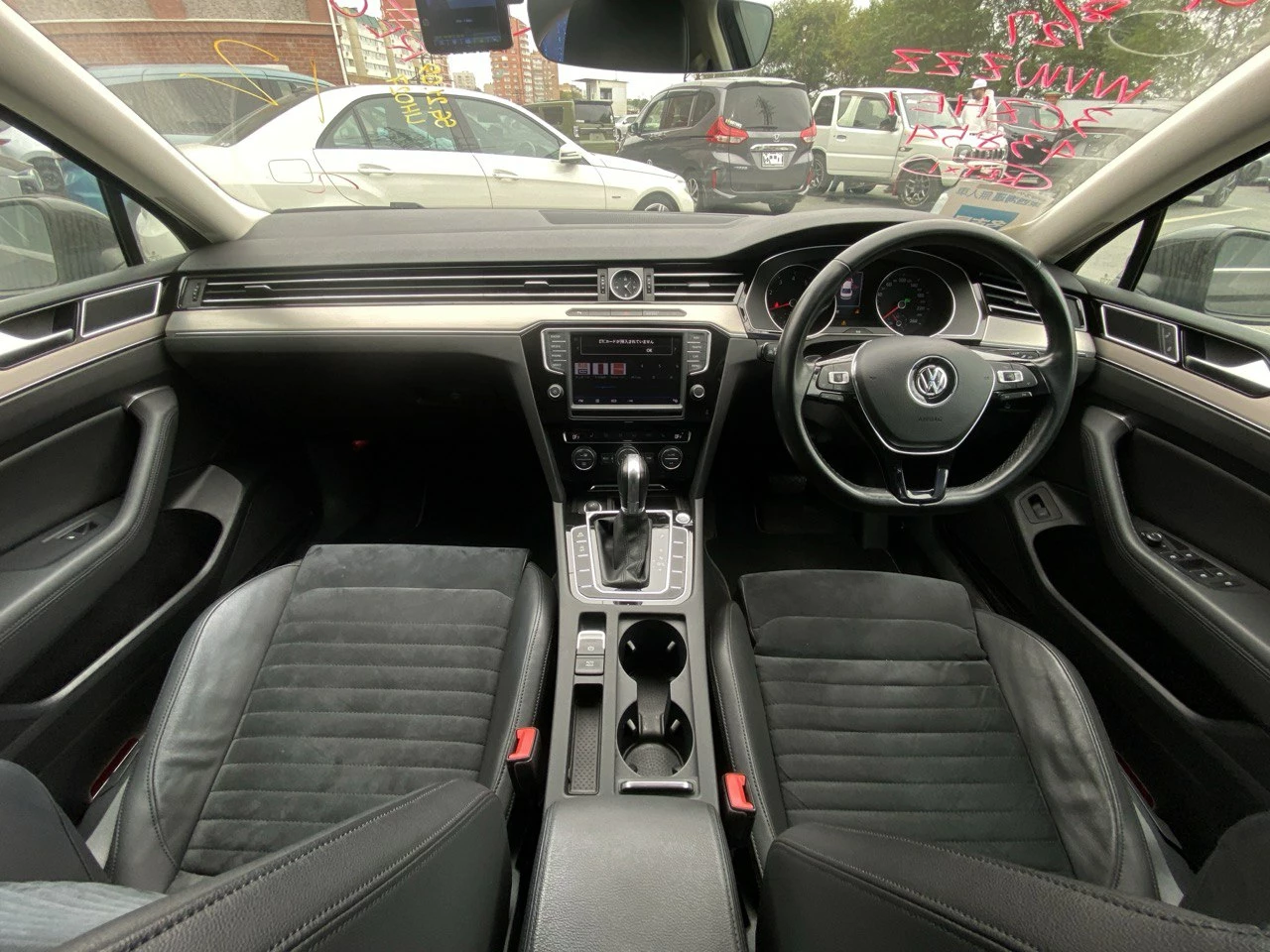 Обзор Volkswagen Passat B8  салон