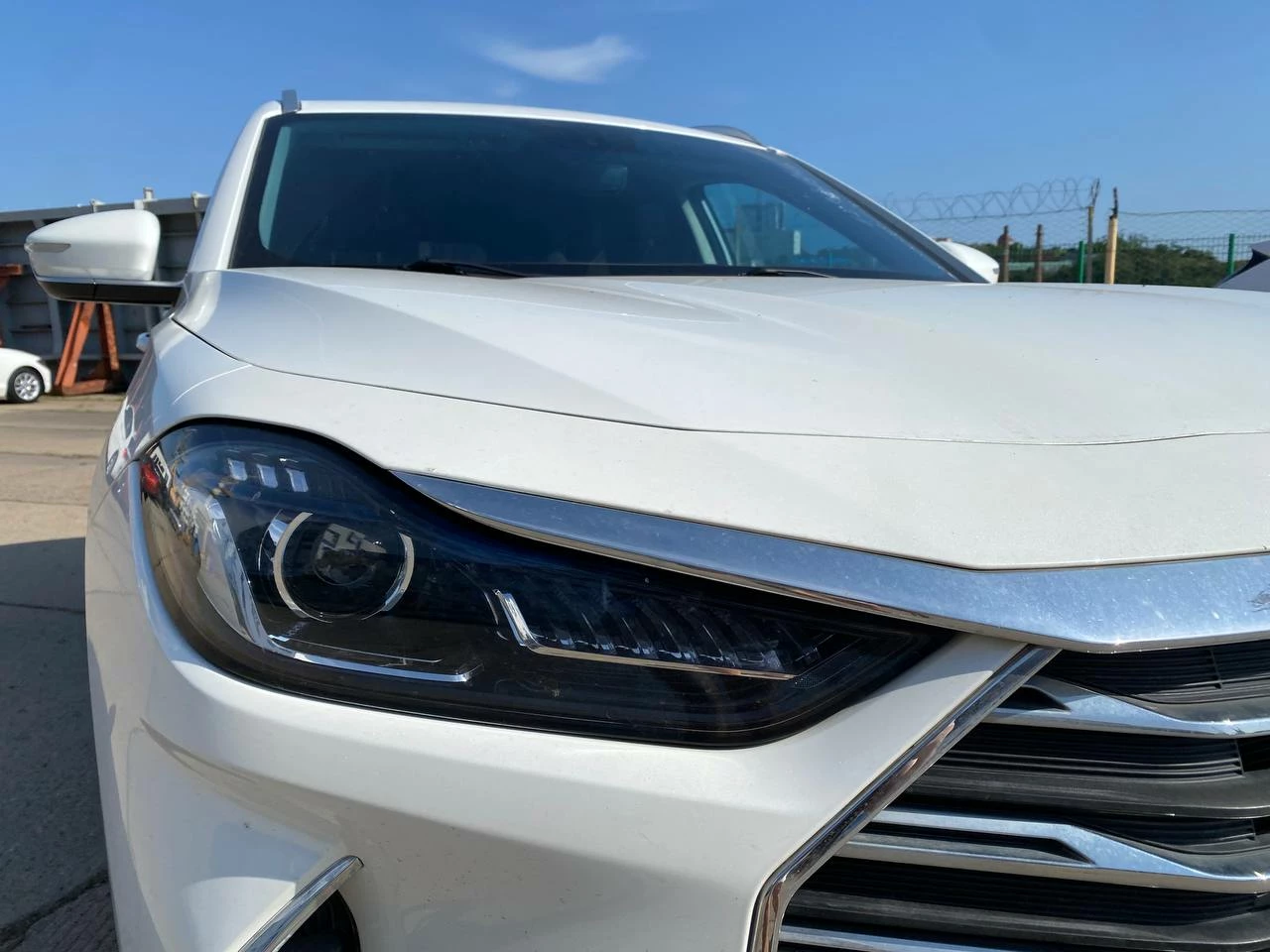 Jetour X70 Plus решетка фара