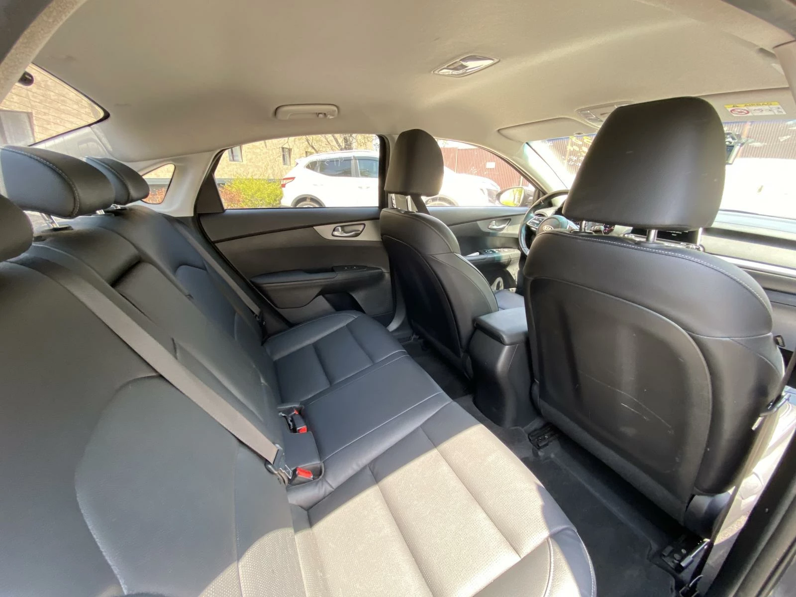 Kia K3 II: поколение 2018–2021 сидения